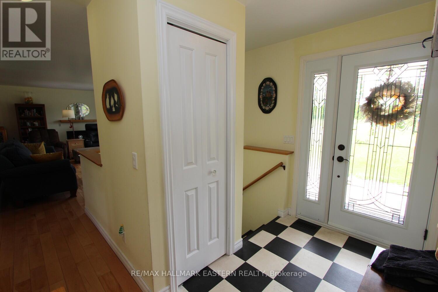 2018 North School Road, Havelock-Belmont-Methuen (Belmont-Methuen), Ontario  K0L 1Z0 - Photo 8 - X12198502