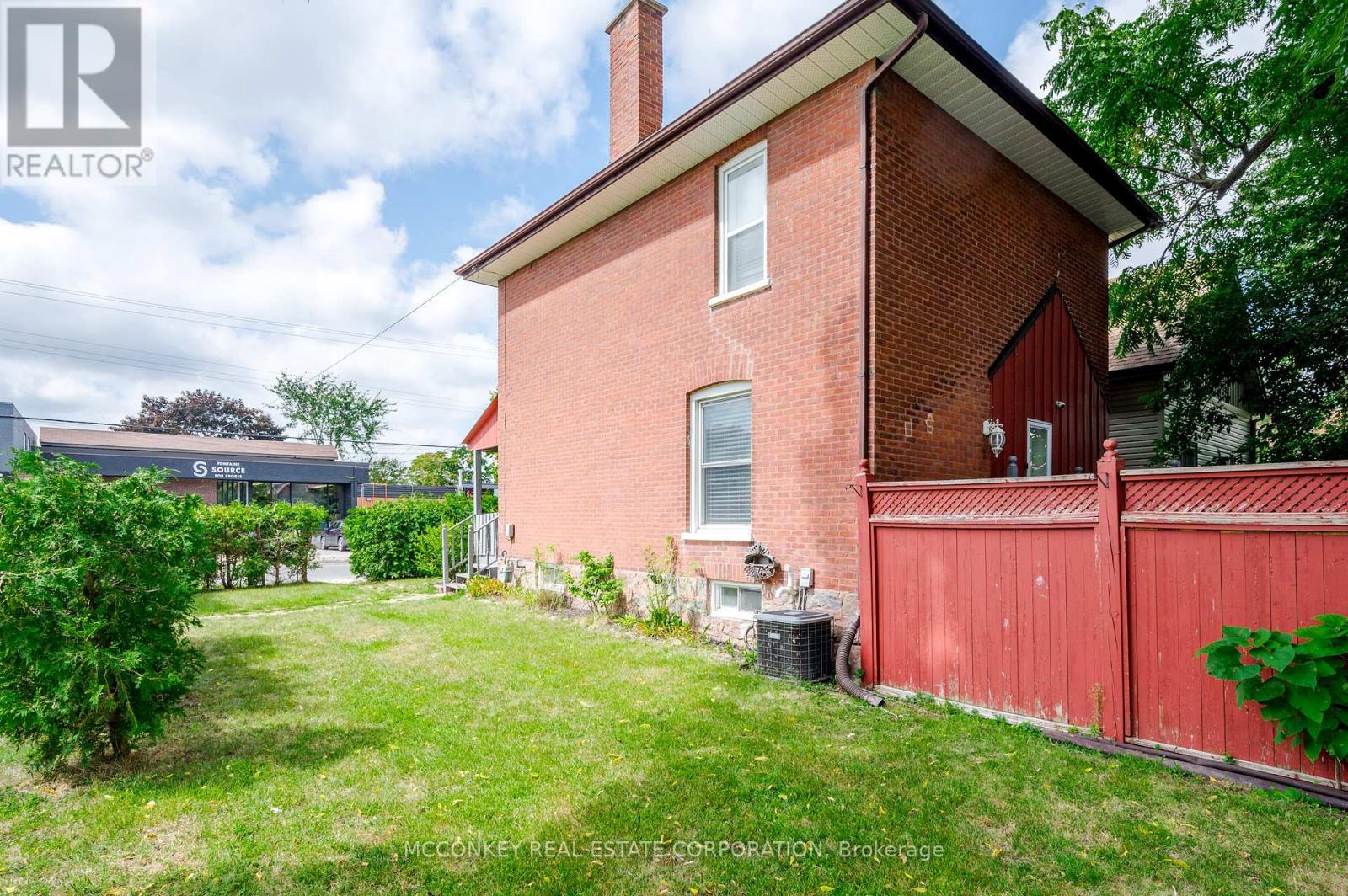 730 Park Street S, Peterborough South (West), Ontario  K9J 3T4 - Photo 27 - X12198535