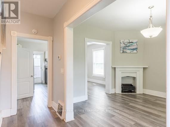 730 Park Street S, Peterborough South (West), Ontario  K9J 3T4 - Photo 6 - X12198535