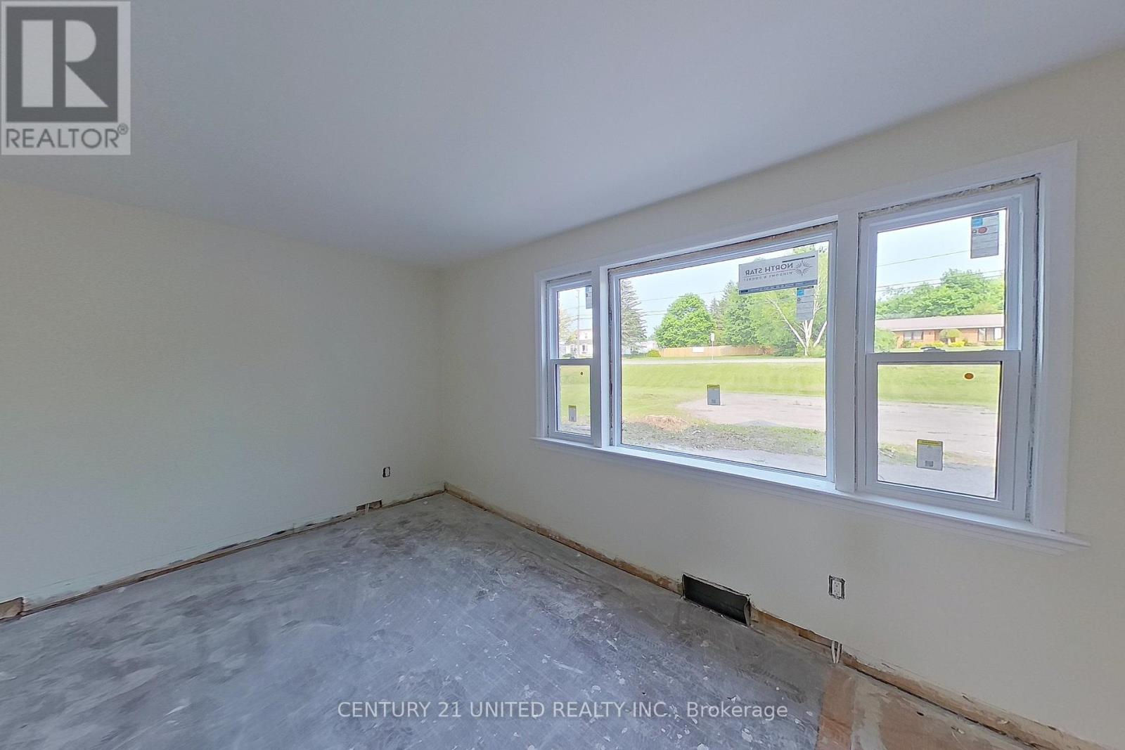 3055 Lakefield Road, Selwyn, Ontario  K9J 6X5 - Photo 19 - X12198581