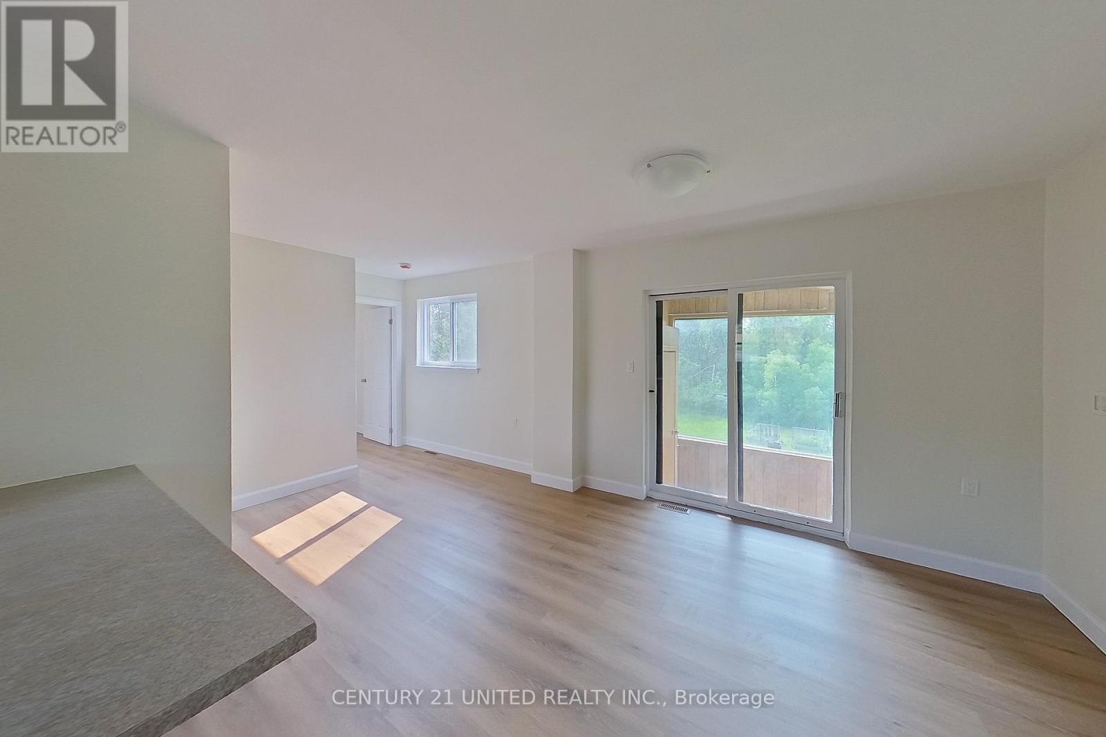 3055 Lakefield Road, Selwyn, Ontario  K9J 6X5 - Photo 6 - X12198581