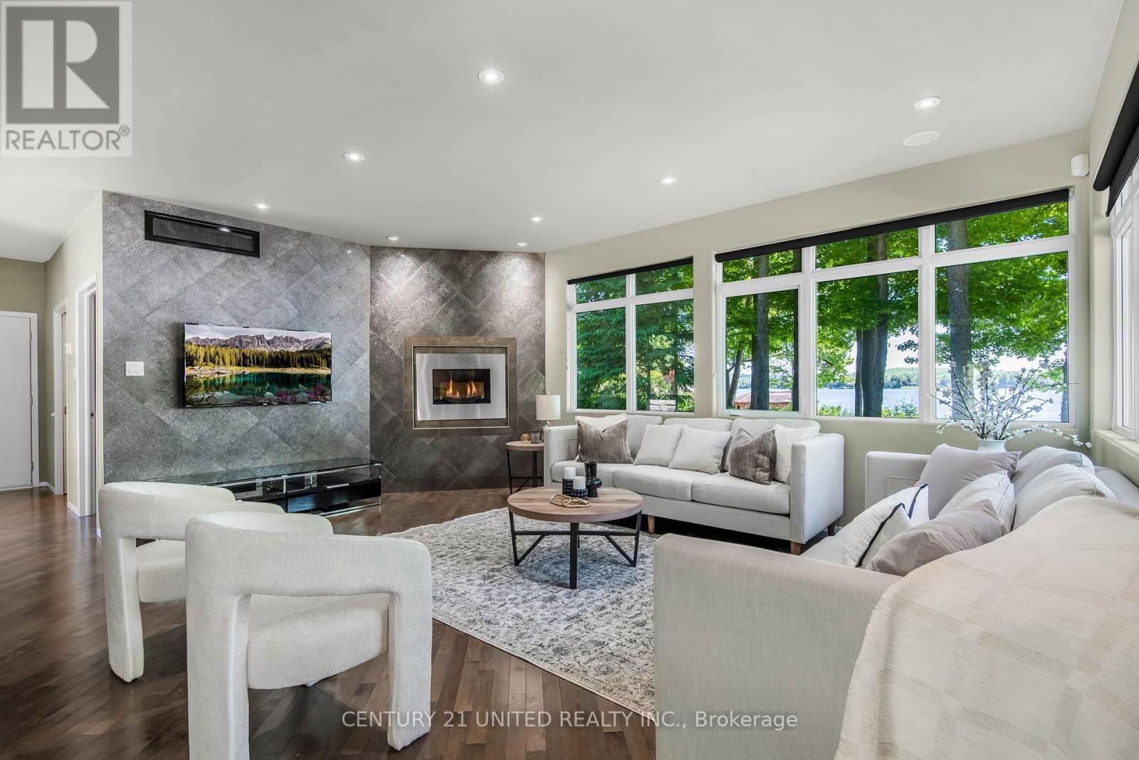 75 Darling Drive, Selwyn, Ontario  K0L 2W0 - Photo 4 - X12198684