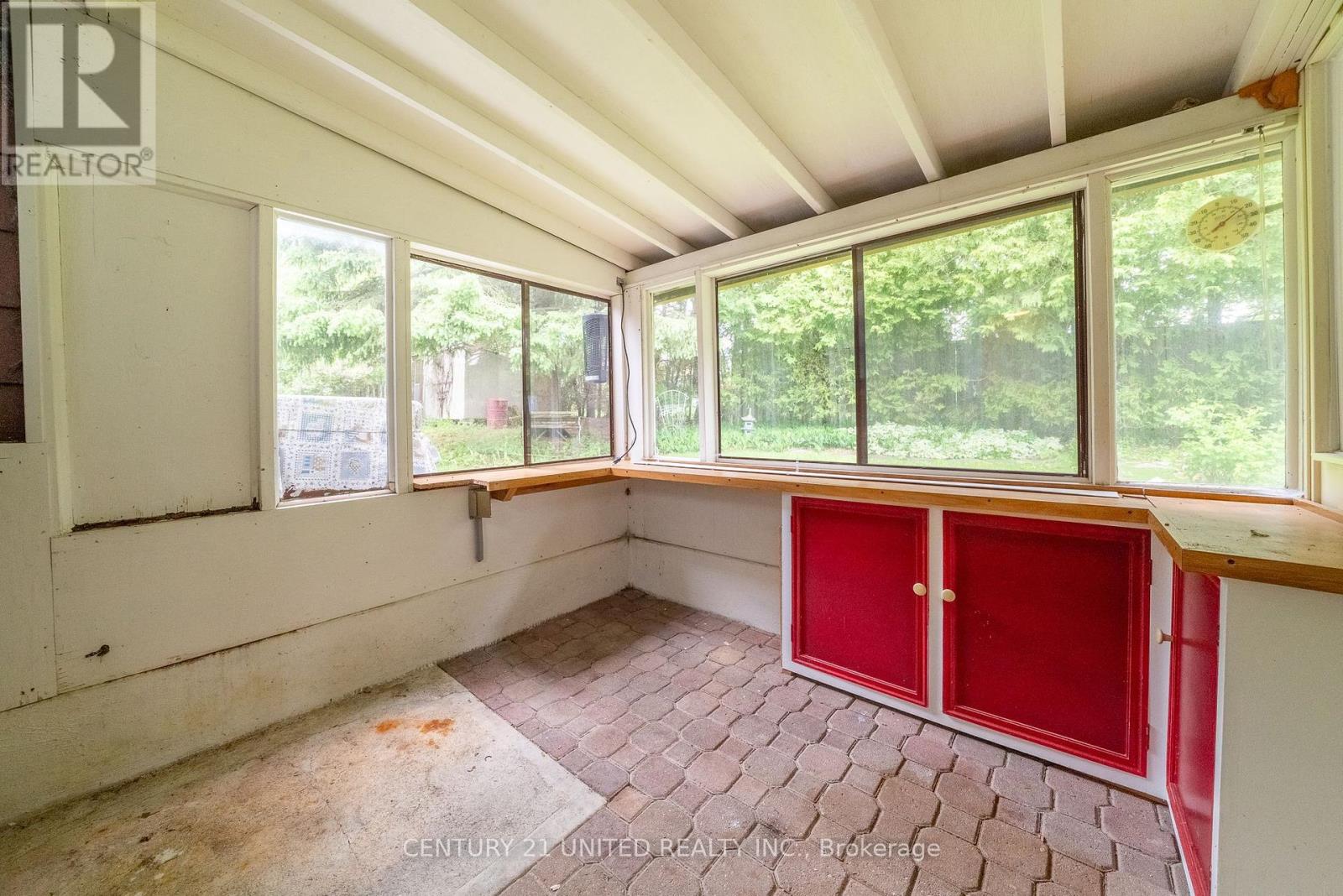 38 Parkview Drive, Peterborough North (South), Ontario  K9H 5M6 - Photo 45 - X12198850