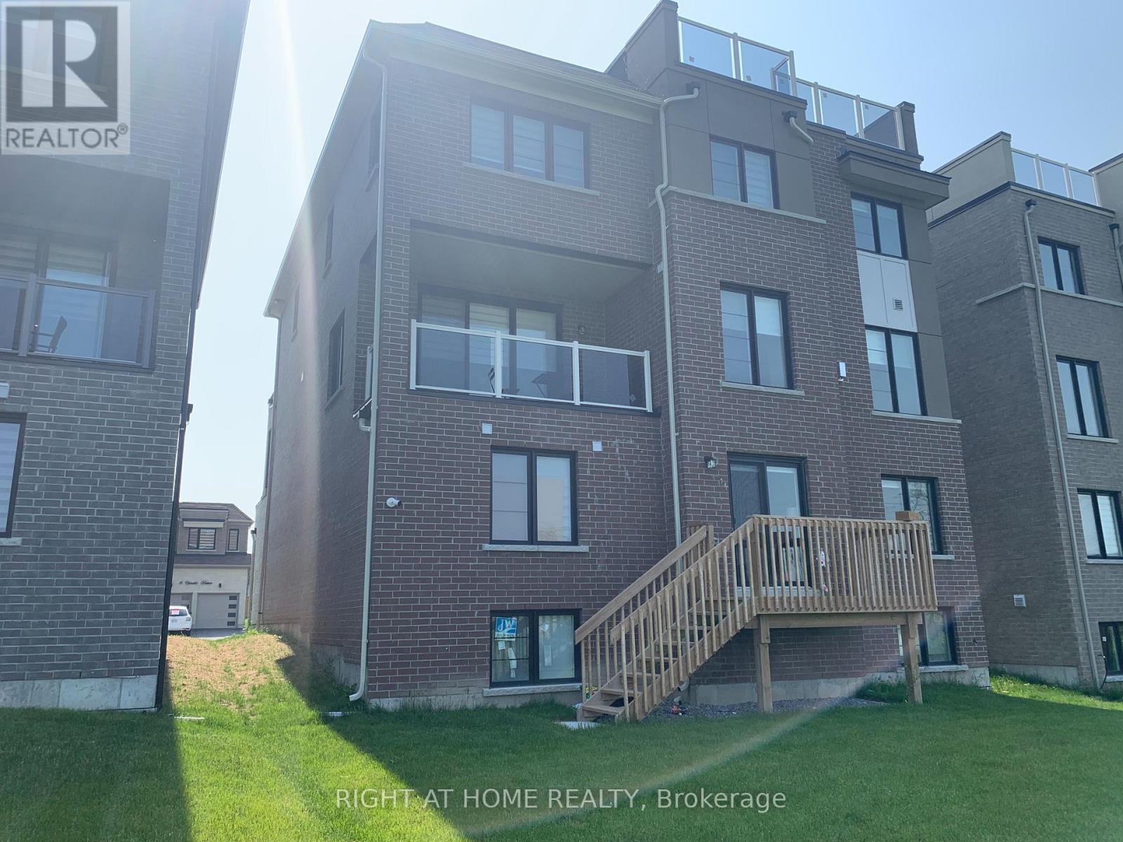 11 Yacht Drive, Clarington (Bowmanville), Ontario  L1B 4C1 - Photo 3 - E12198607