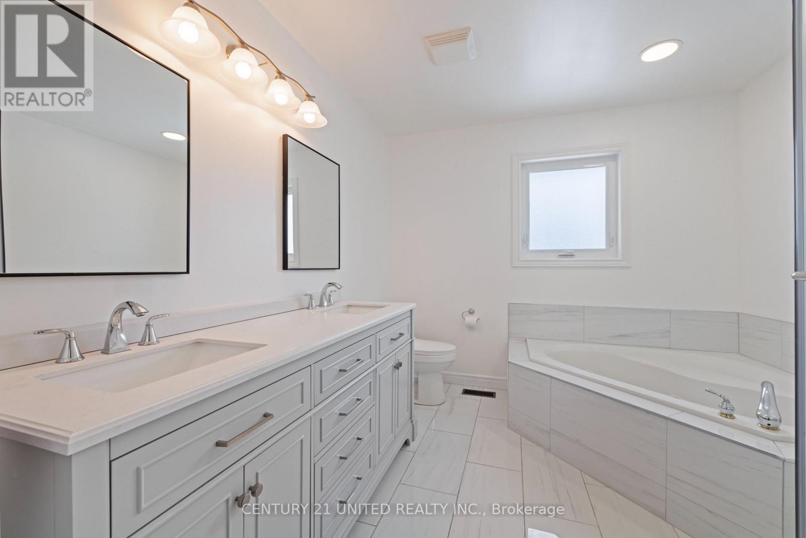550 Naish Drive, Peterborough East (Central), Ontario  K9H 0E4 - Photo 16 - X12199072