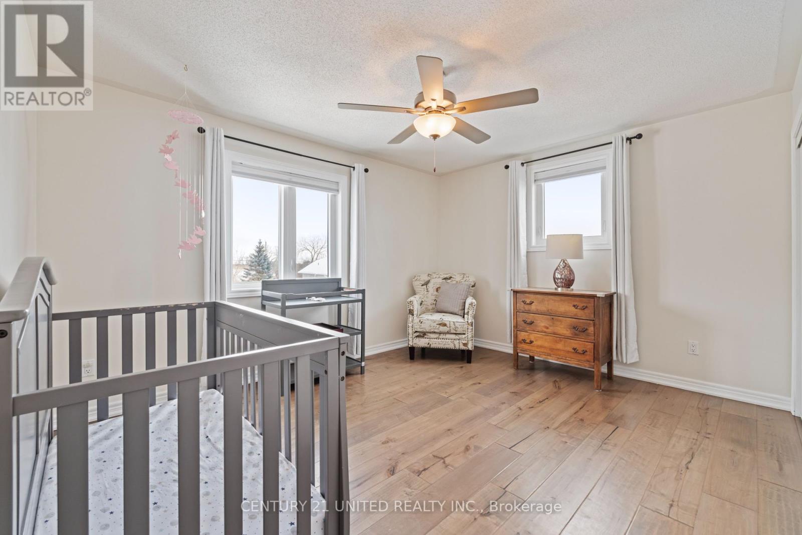 550 Naish Drive, Peterborough East (Central), Ontario  K9H 0E4 - Photo 18 - X12199072