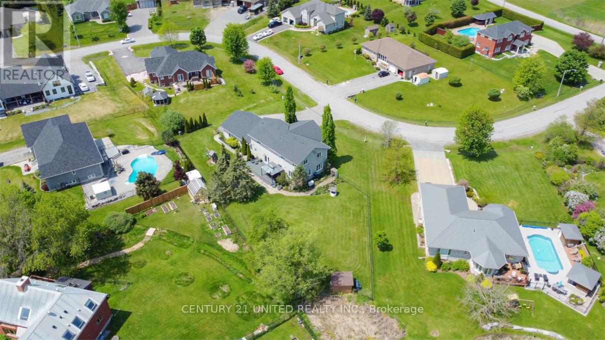 550 Naish Drive, Peterborough East (Central), Ontario  K9H 0E4 - Photo 28 - X12199072