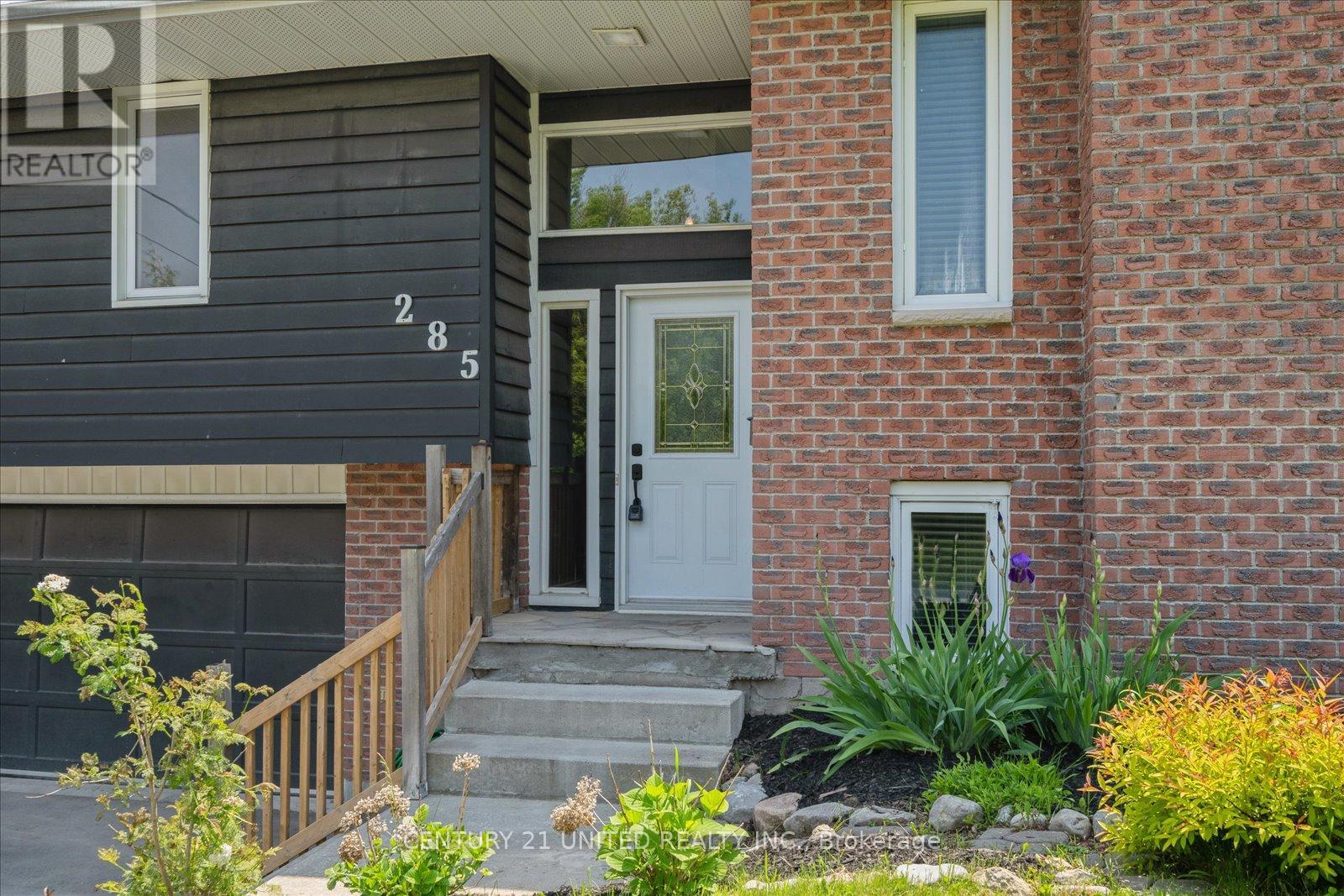 285 Plati Avenue, Douro-Dummer, Ontario  K9L 1C5 - Photo 6 - X12199084