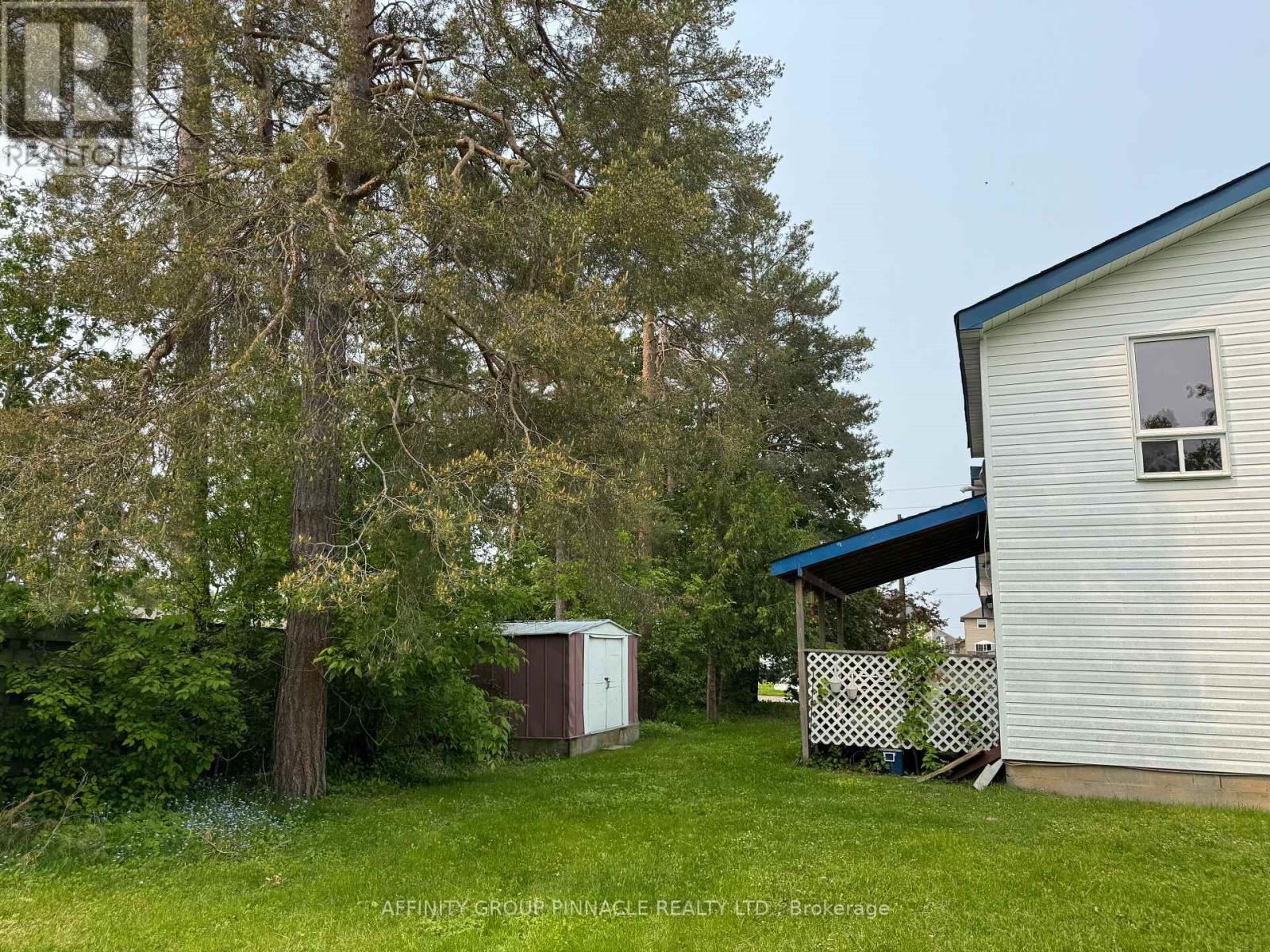 88 Albert Street S, Kawartha Lakes (Lindsay), Ontario  K9V 3H6 - Photo 34 - X12199155