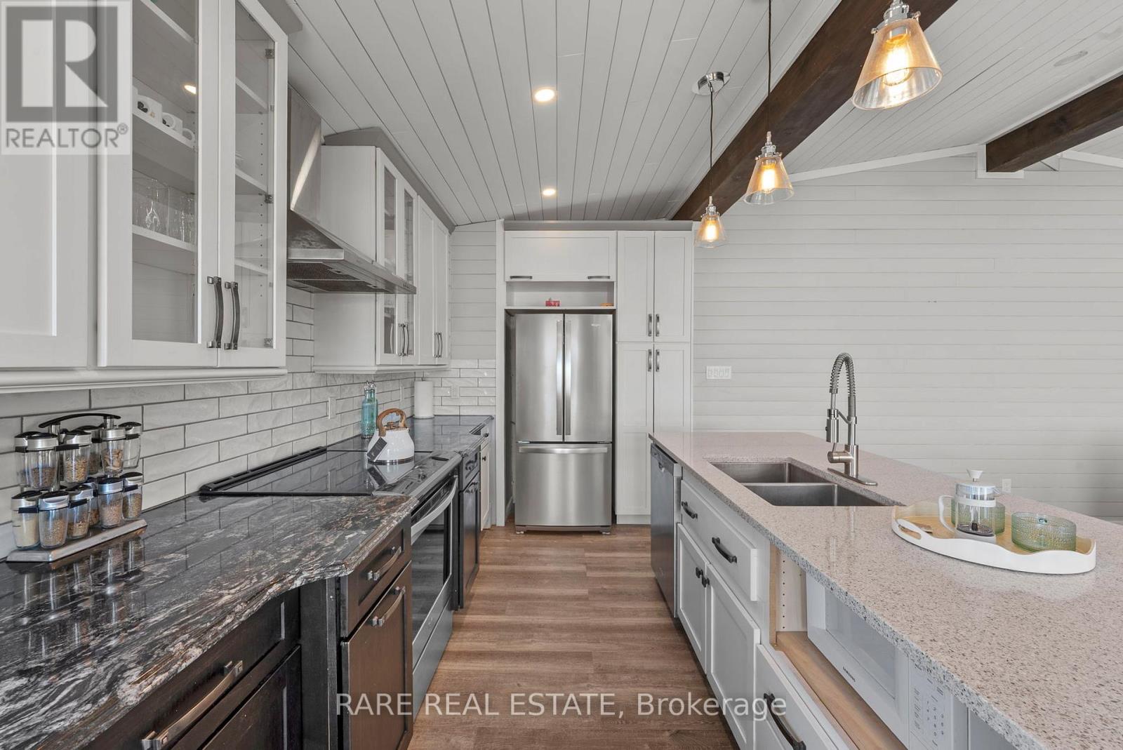 168 Charlore Park Drive, Kawartha Lakes (Emily), Ontario  K0L 2W0 - Photo 19 - X12199257