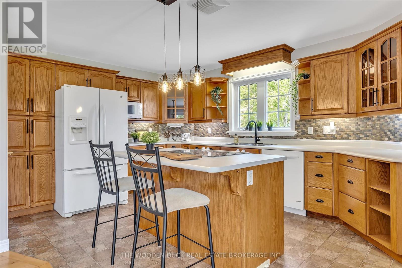 143 N Lang Road, Otonabee-South Monaghan, Ontario  K0L 2G0 - Photo 9 - X12199630