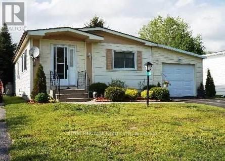 39 Circle Drive, Kawartha Lakes (Lindsay), Ontario  K9V 4R1 - Photo 19 - X12199739
