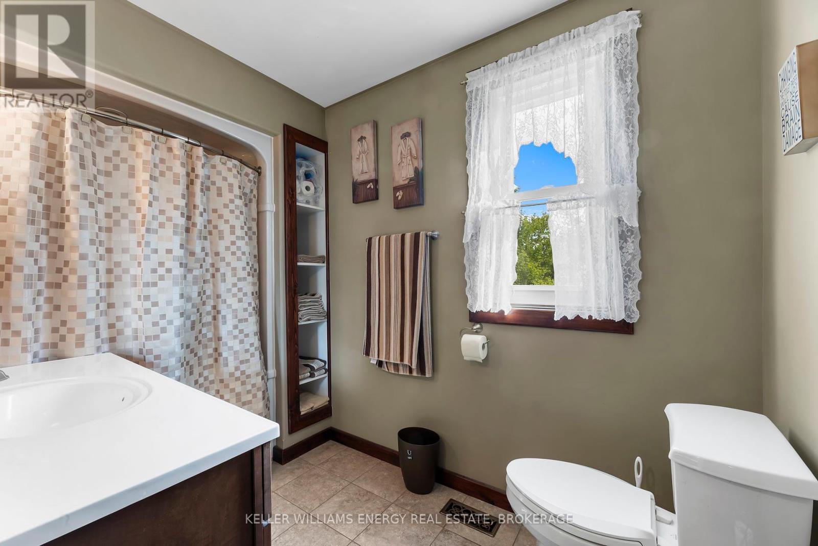 4070 Highway 28, Selwyn, Ontario  K0L 2H0 - Photo 20 - X12199940