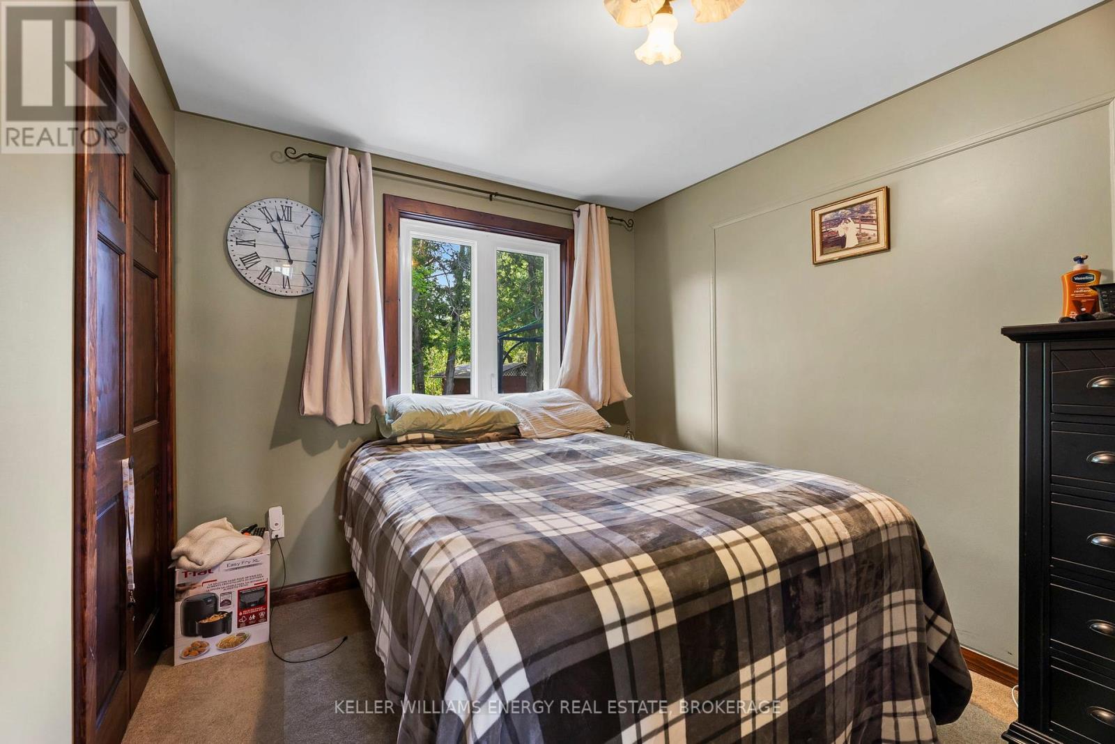 4070 Highway 28, Selwyn, Ontario  K0L 2H0 - Photo 21 - X12199940