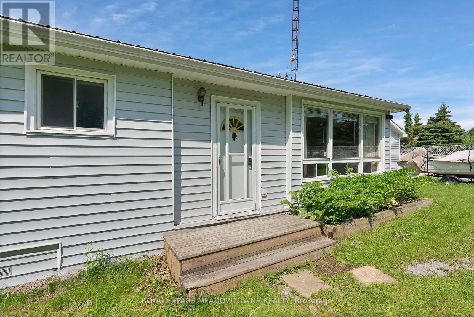 46 Hawke Drive, Kawartha Lakes (Emily), Ontario  K0L 2W0 - Photo 2 - X12199678