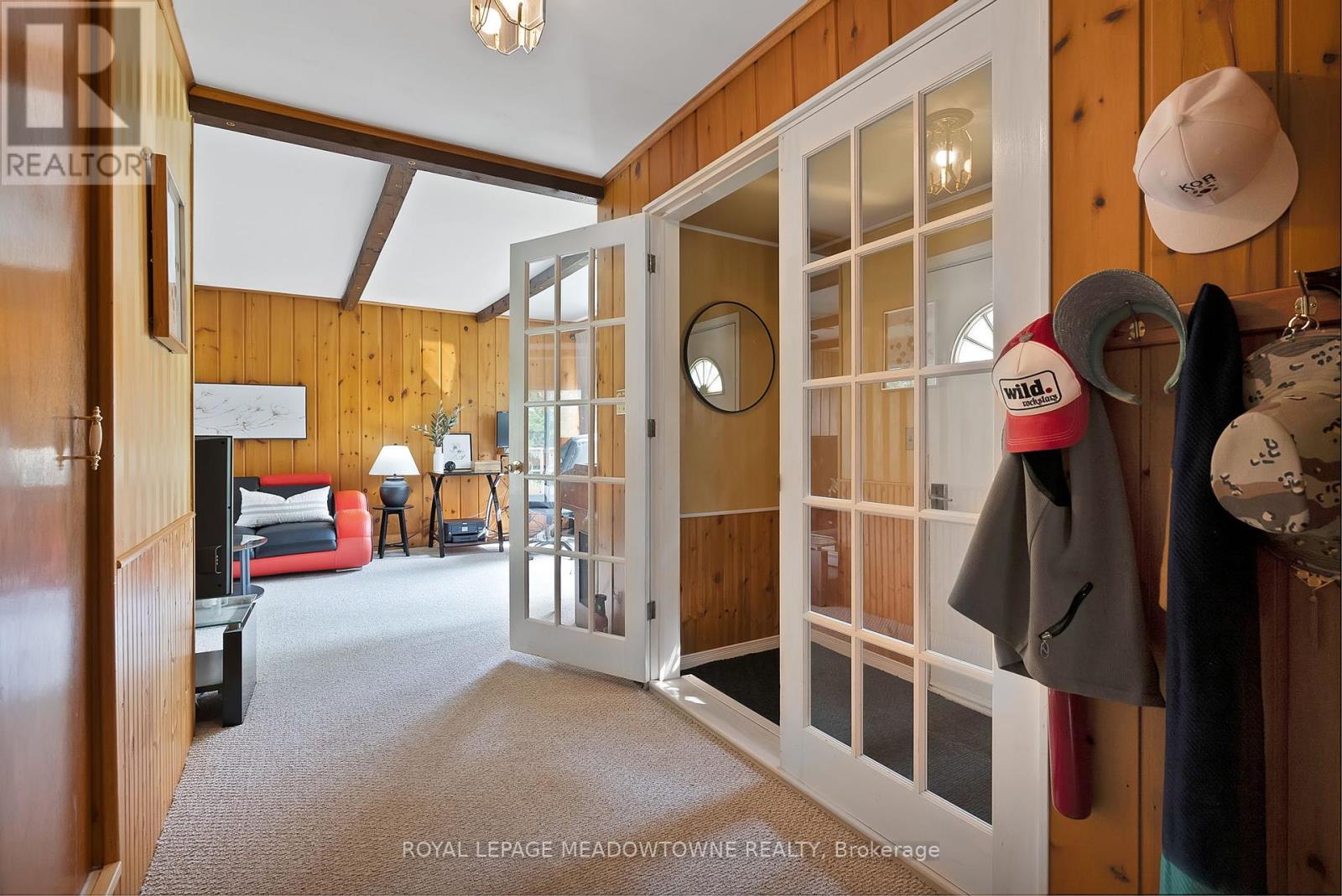 46 Hawke Drive, Kawartha Lakes (Emily), Ontario  K0L 2W0 - Photo 4 - X12199678