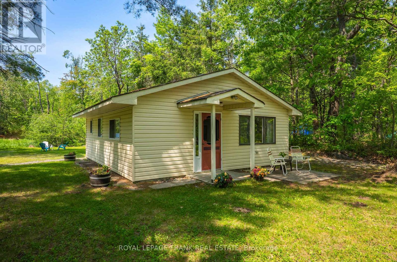 477 Fire Route 93, Havelock-Belmont-Methuen (Havelock), Ontario  K0L 2H0 - Photo 21 - X12200319
