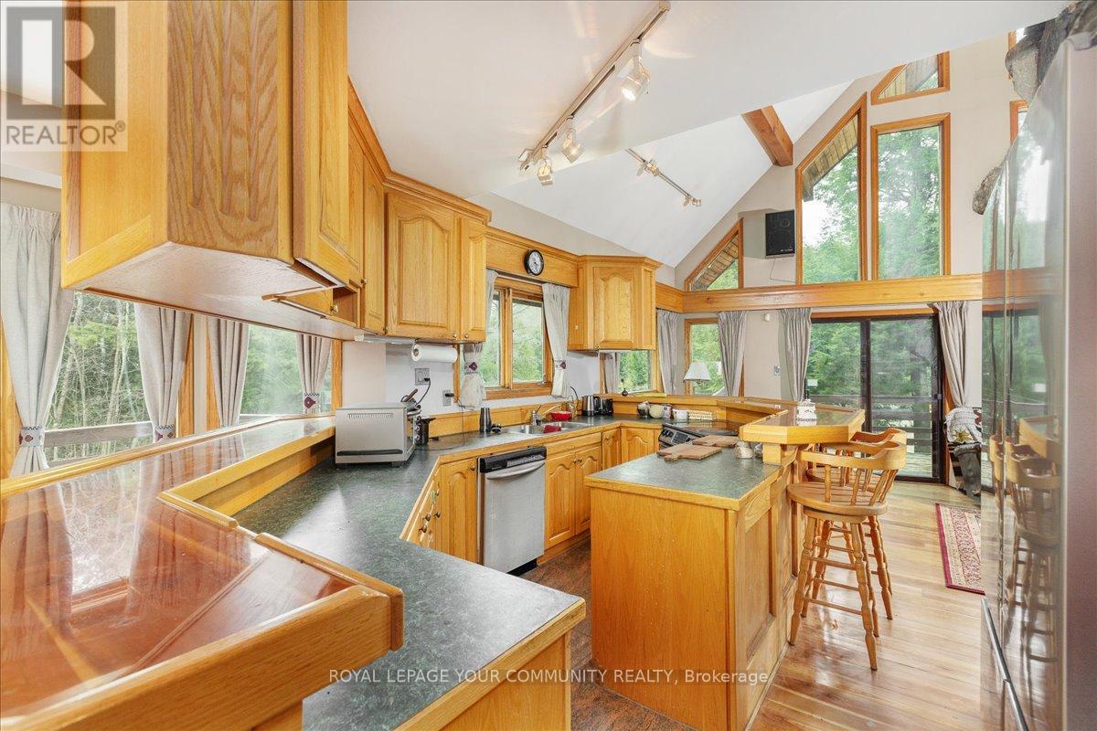 1608 Tusk Trail, Dysart Et Al (Harcourt), Ontario  K0L 2A0 - Photo 10 - X12200543