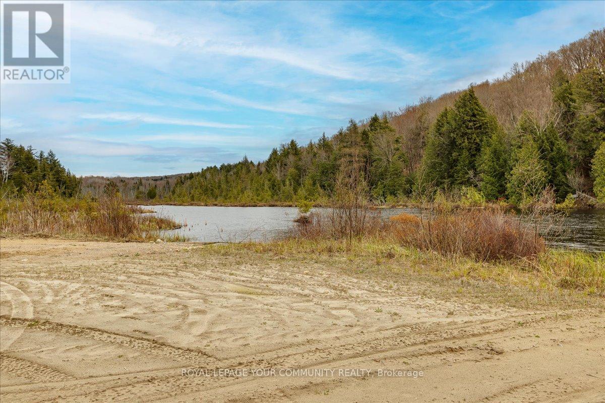 1608 Tusk Trail, Dysart Et Al (Harcourt), Ontario  K0L 2A0 - Photo 31 - X12200543