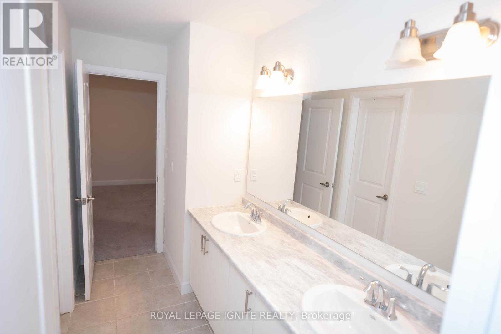 233 O'neil Street, Peterborough North (North), Ontario  K9K 0H8 - Photo 19 - X12200563