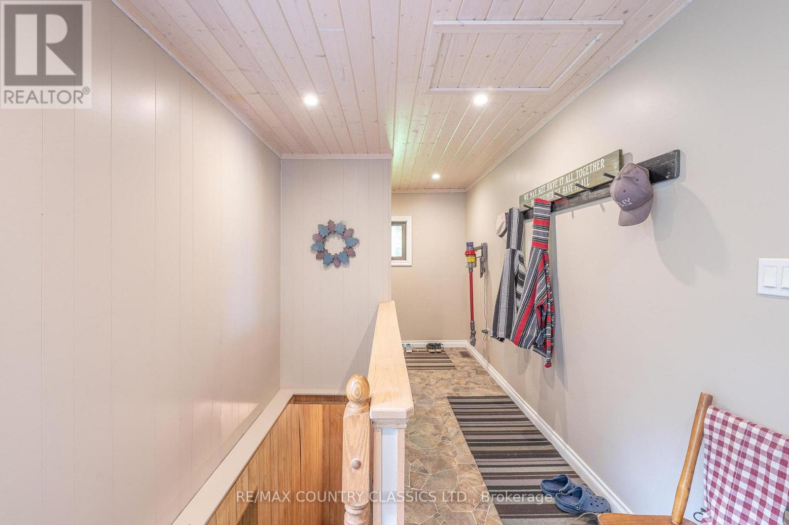 217 Moffat Road, North Kawartha, Ontario  K0L 1A0 - Photo 23 - X12201450