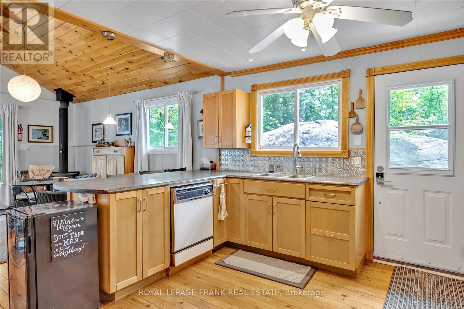 2200 Fire Route 25a, Selwyn, Ontario  K0L 2H0 - Photo 14 - X12201551
