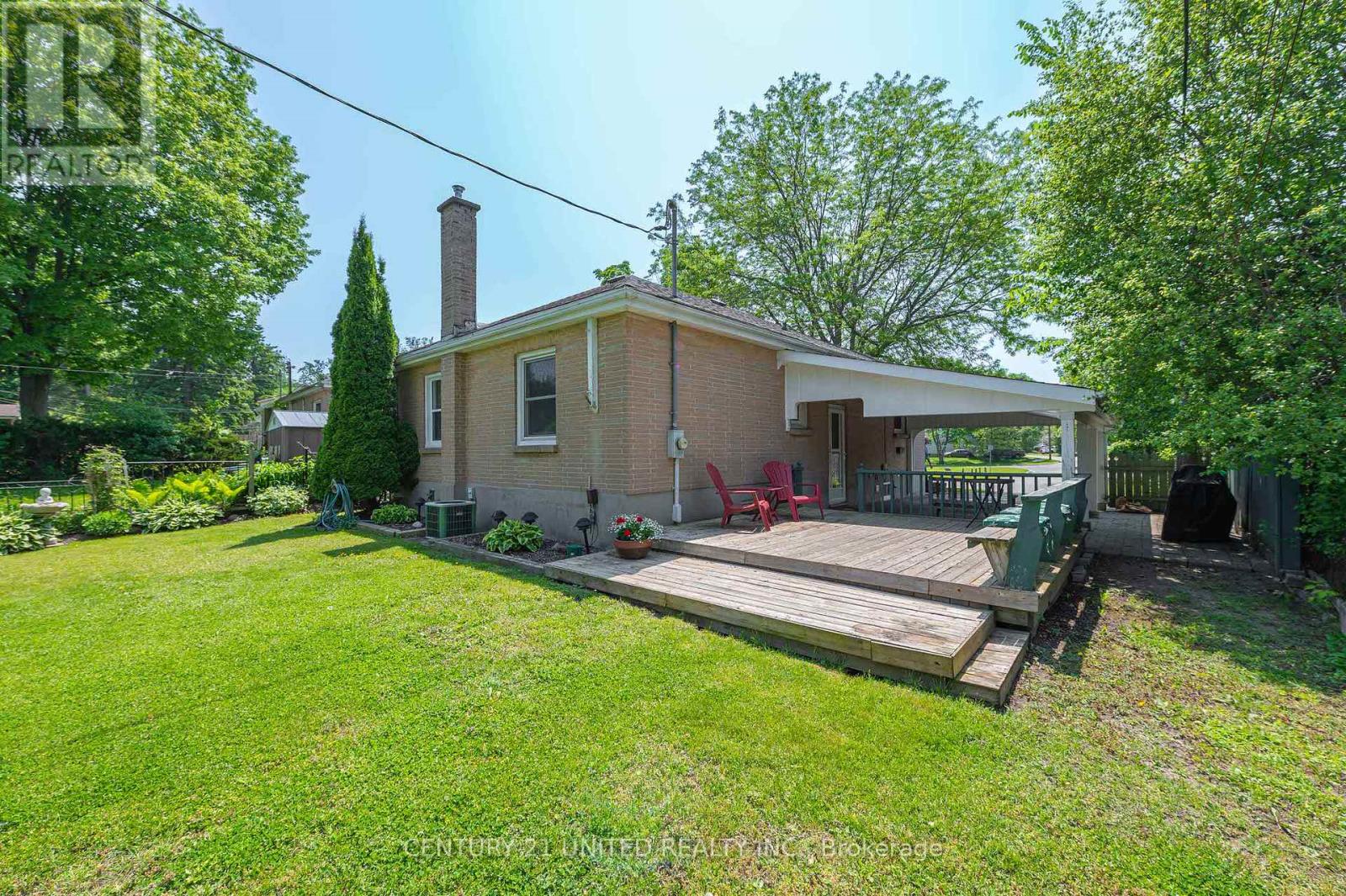 798 Nicholls Place, Peterborough North (South), Ontario  K9H 5T5 - Photo 6 - X12201606