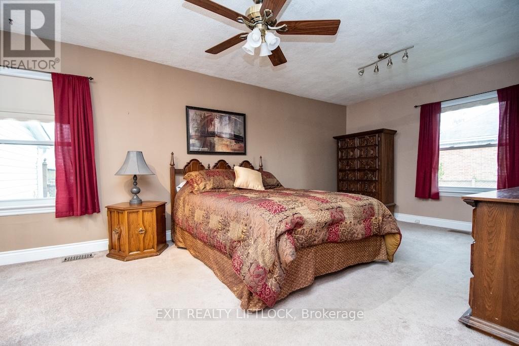 493 Howden Street, Peterborough South (West), Ontario  K9J 4B2 - Photo 18 - X12201768