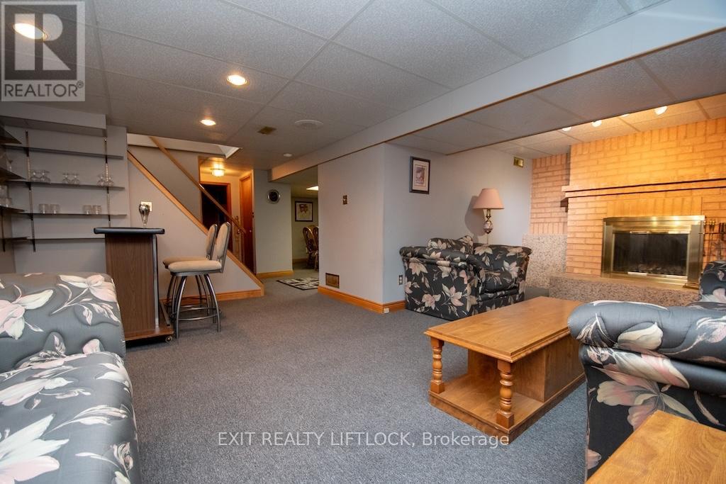 493 Howden Street, Peterborough South (West), Ontario  K9J 4B2 - Photo 25 - X12201768