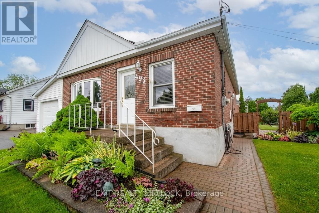 493 Howden Street, Peterborough South (West), Ontario  K9J 4B2 - Photo 3 - X12201768
