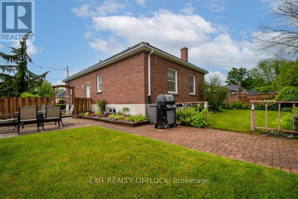 493 Howden Street, Peterborough South (West), Ontario  K9J 4B2 - Photo 38 - X12201768