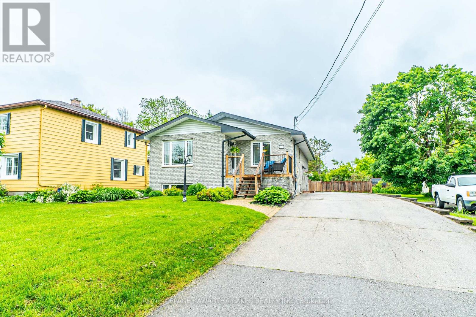 50.5 George Street E, Kawartha Lakes (Lindsay), Ontario  K9V 1W5 - Photo 4 - X12201791