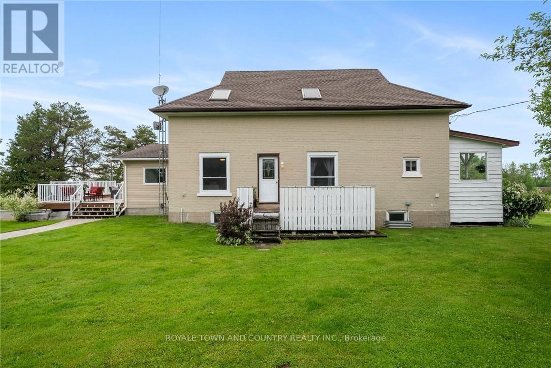 1320 Heights Road, Kawartha Lakes (Lindsay), Ontario  K9V 4R3 - Photo 35 - X12201962