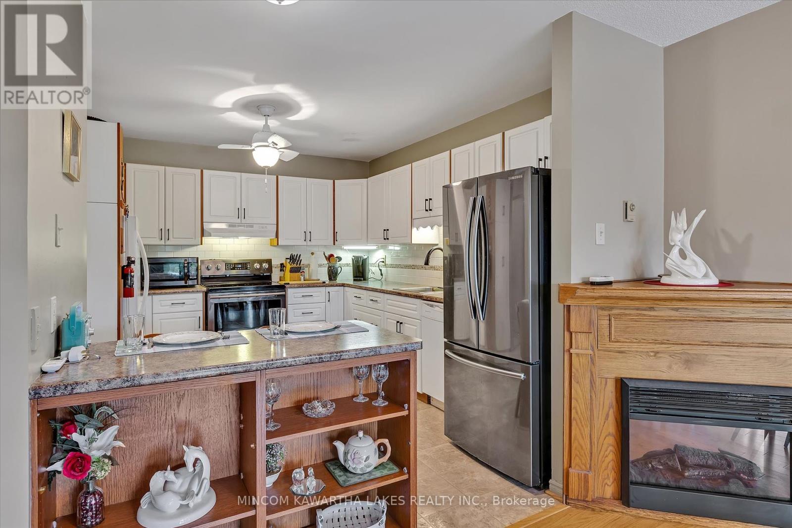 303 - 2185 Walker Avenue, Peterborough East (South), Ontario  K9L 1T6 - Photo 14 - X12202184
