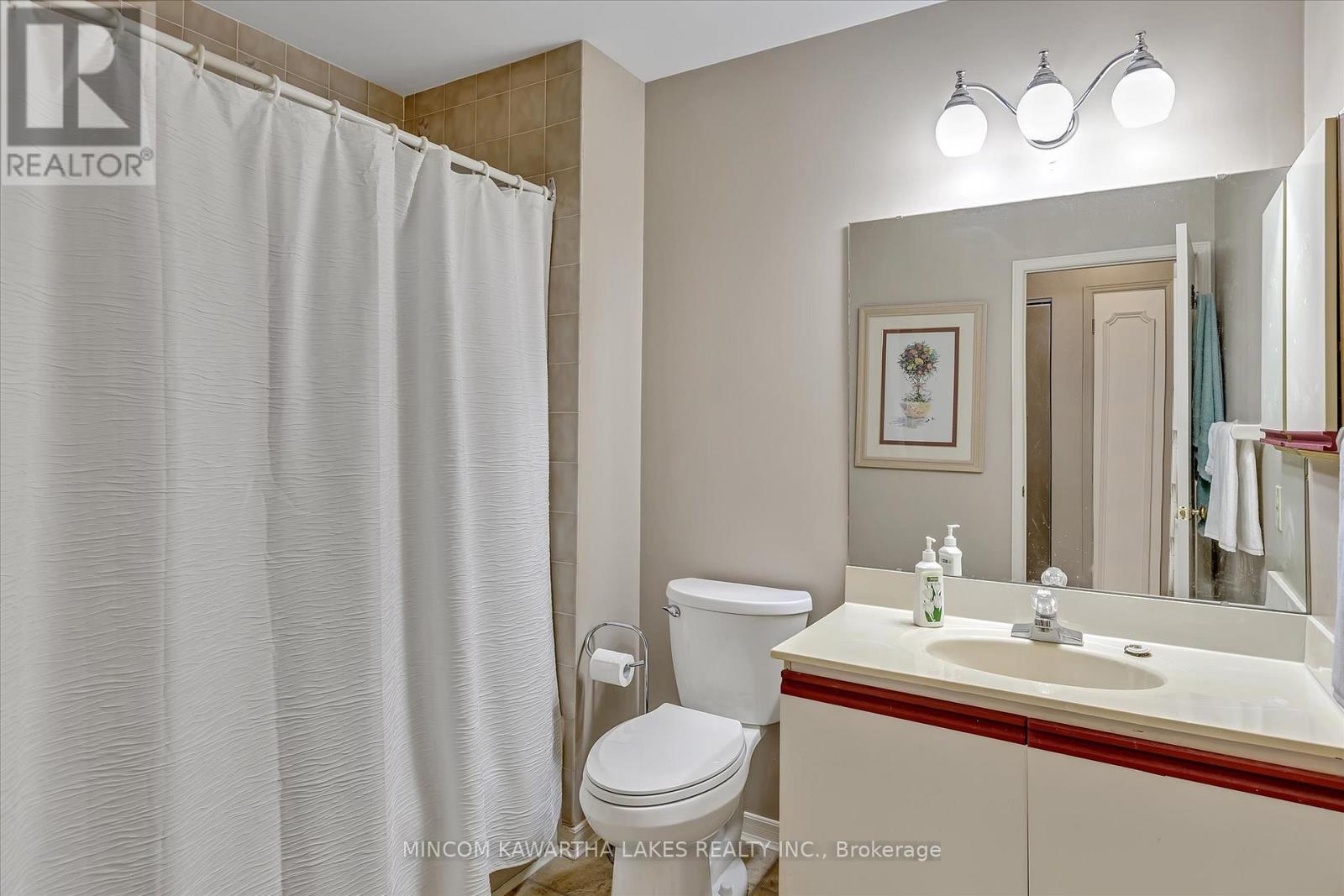 303 - 2185 Walker Avenue, Peterborough East (South), Ontario  K9L 1T6 - Photo 30 - X12202184