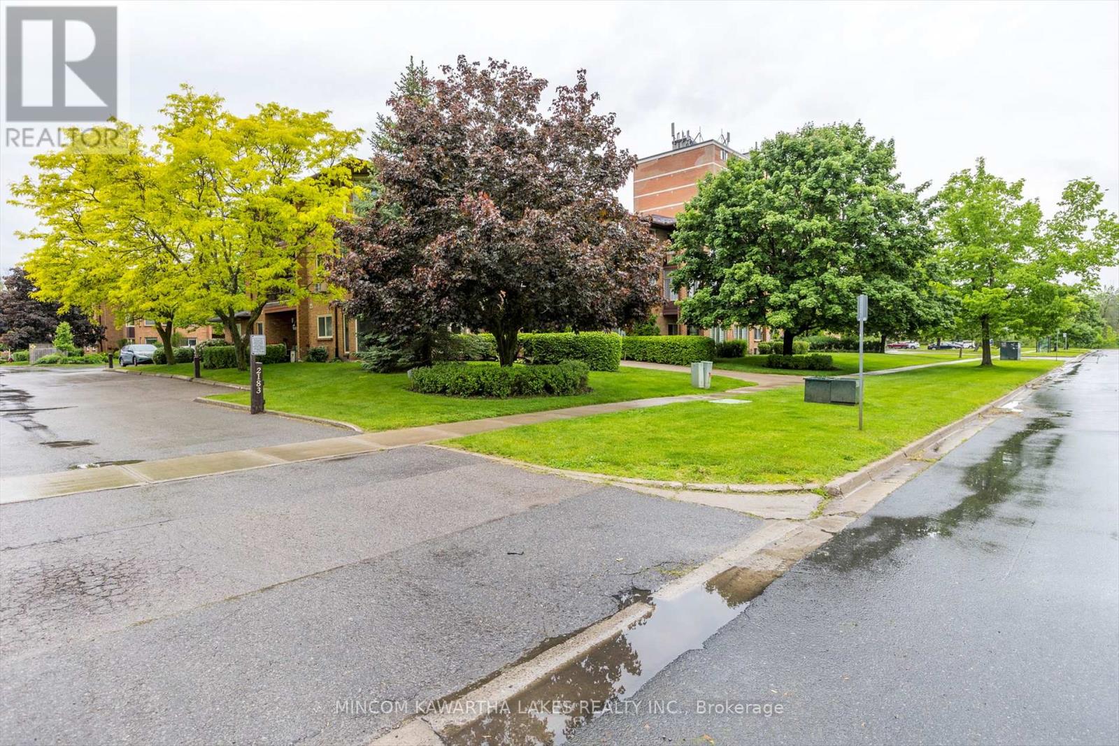 303 - 2185 Walker Avenue, Peterborough East (South), Ontario  K9L 1T6 - Photo 45 - X12202184