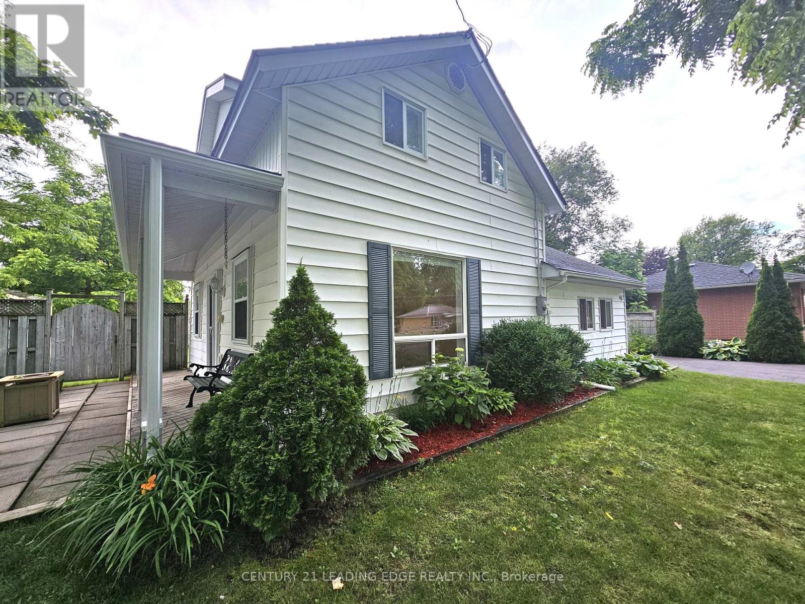 95 Adelaide Street N, Kawartha Lakes (Lindsay), Ontario  K9V 4L6 - Photo 3 - X12202010