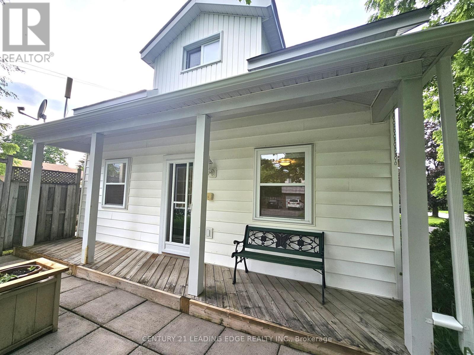 95 Adelaide Street N, Kawartha Lakes (Lindsay), Ontario  K9V 4L6 - Photo 4 - X12202010