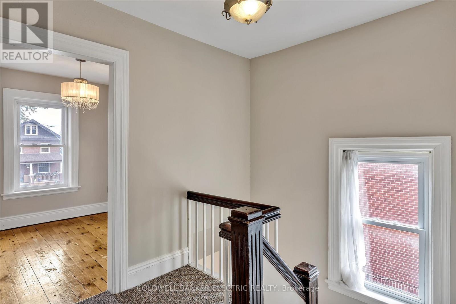 202 Braidwood Avenue, Peterborough South (West), Ontario  K9J 1V1 - Photo 25 - X12202357