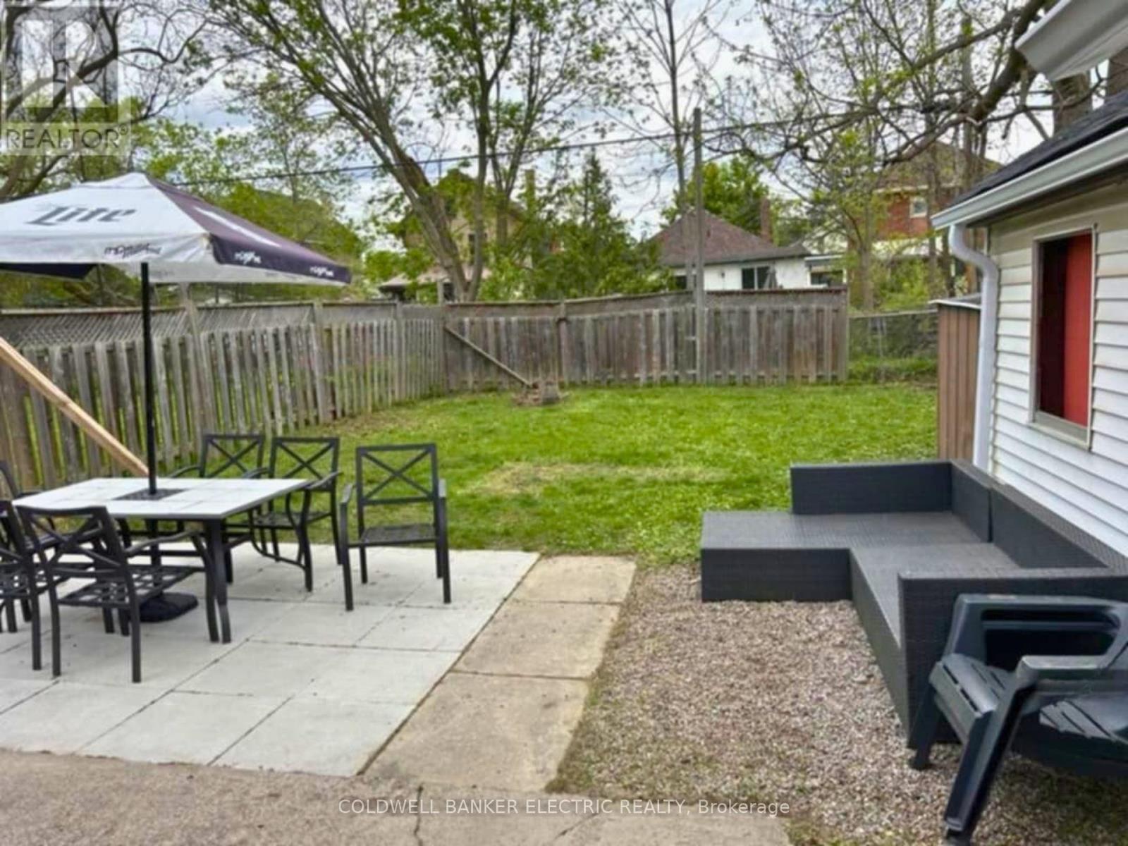 202 Braidwood Avenue, Peterborough South (West), Ontario  K9J 1V1 - Photo 46 - X12202357