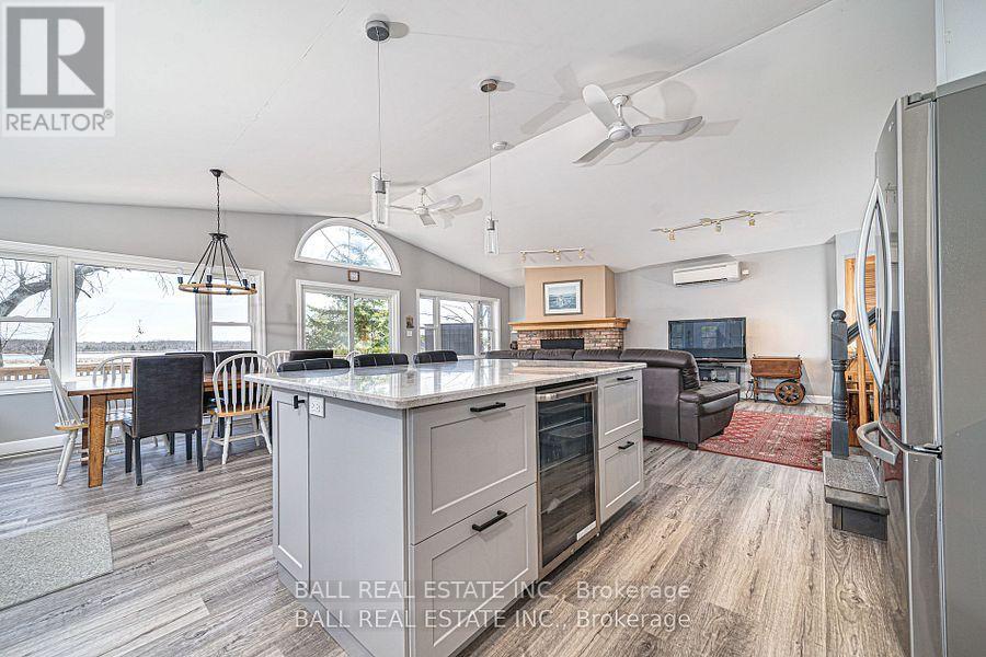 1851 Young's Point Road, Smith-Ennismore-Lakefield (Lakefield), Ontario  K0L 2H0 - Photo 19 - X12202416