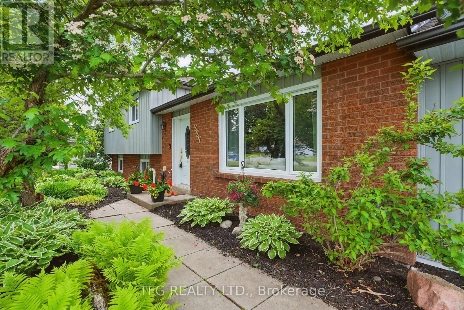 227 Corbett Drive, Kawartha Lakes (Pontypool), Ontario  L0A 1K0 - Photo 4 - X12202446