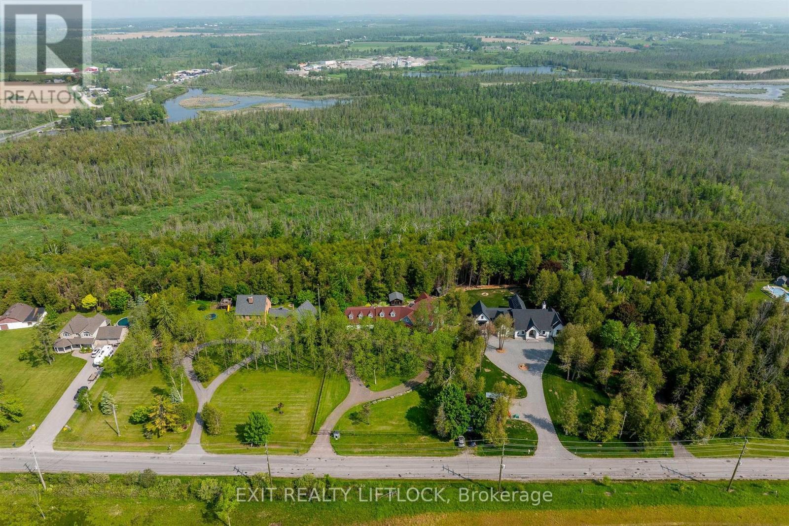 65 Kenrei Road, Kawartha Lakes (Fenelon), Ontario  K9V 4R1 - Photo 3 - X12202507