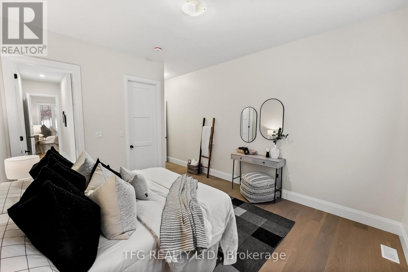 12 Cameron Court, Cavan Monaghan (Cavan Twp), Ontario  L0A 1C0 - Photo 33 - X12202607