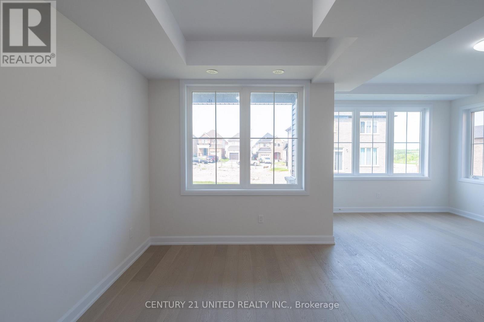 309 Mullighan Gardens, Peterborough North (North), Ontario  K9K 0G3 - Photo 10 - X12202746