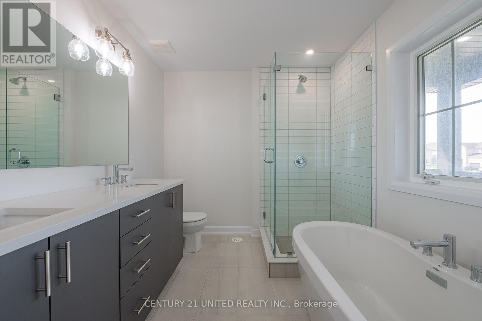 309 Mullighan Gardens, Peterborough North (North), Ontario  K9K 0G3 - Photo 14 - X12202746