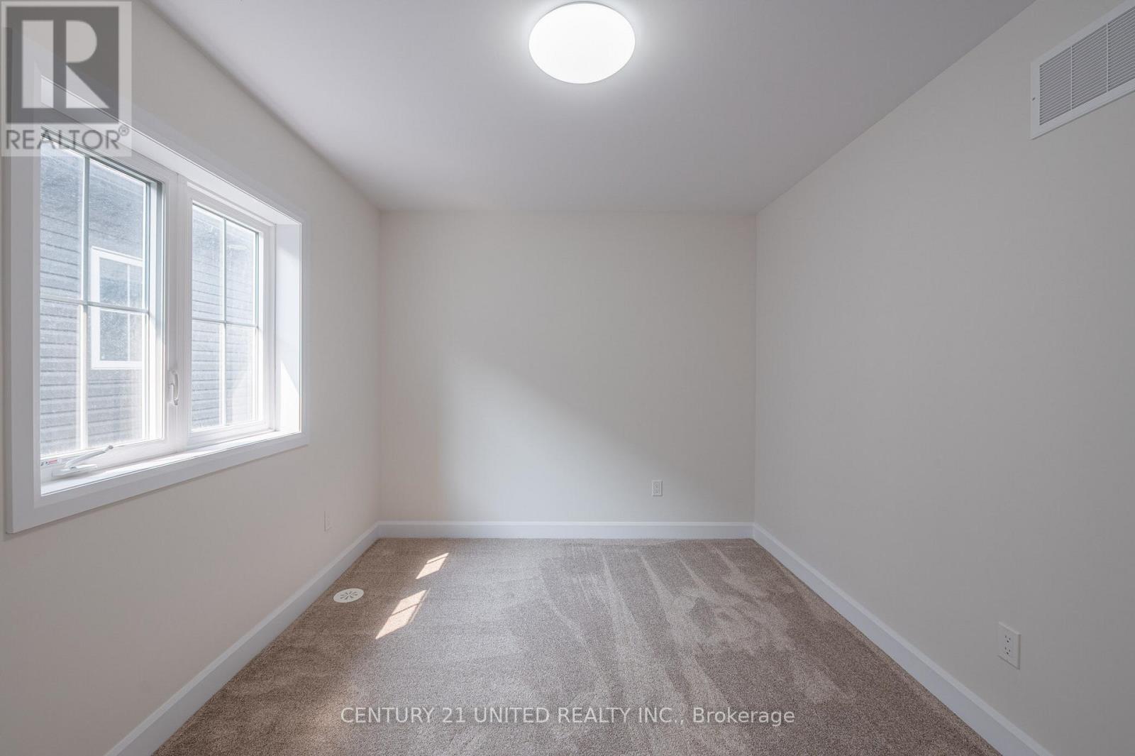 309 Mullighan Gardens, Peterborough North (North), Ontario  K9K 0G3 - Photo 17 - X12202746