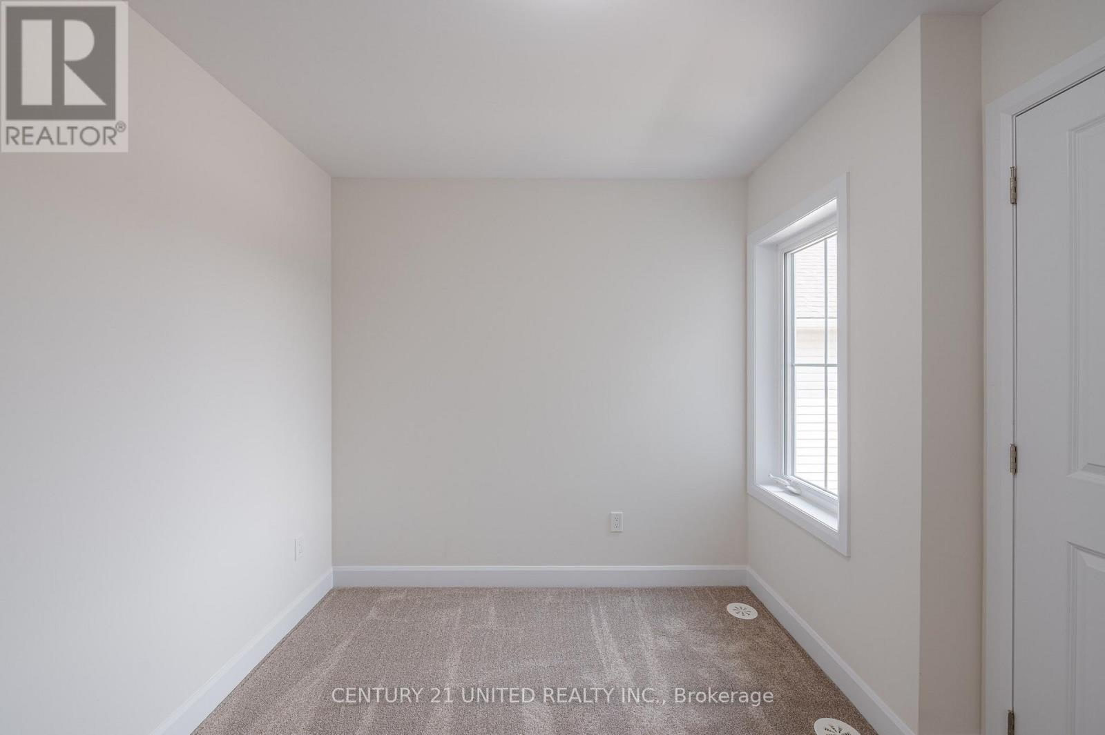309 Mullighan Gardens, Peterborough North (North), Ontario  K9K 0G3 - Photo 18 - X12202746