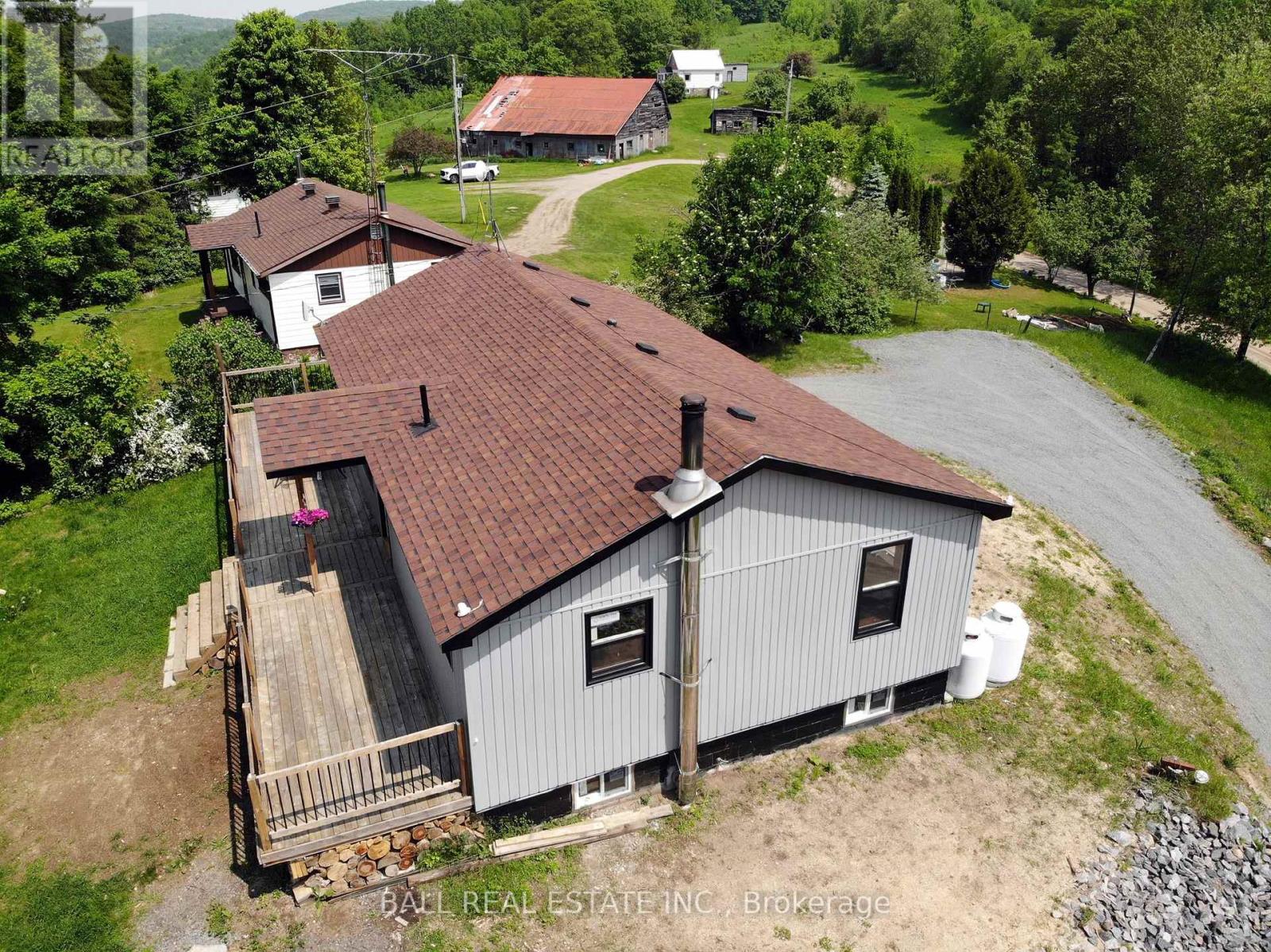 99 Moore Lane, Bancroft (Dungannon Ward), Ontario  K0L 1C0 - Photo 3 - X12202948