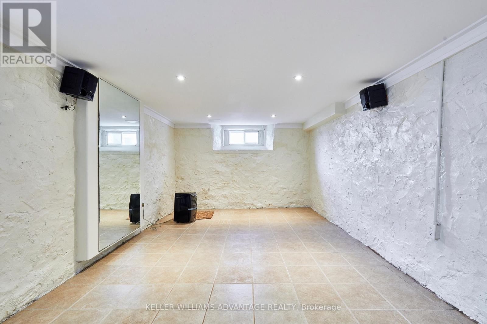 267 Mcgill Drive, Kawartha Lakes (Ops), Ontario  K9V 4R4 - Photo 36 - X12202861